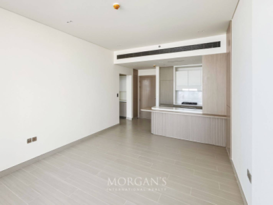 Brand New | Stunning 1 BR | Prime Location-2