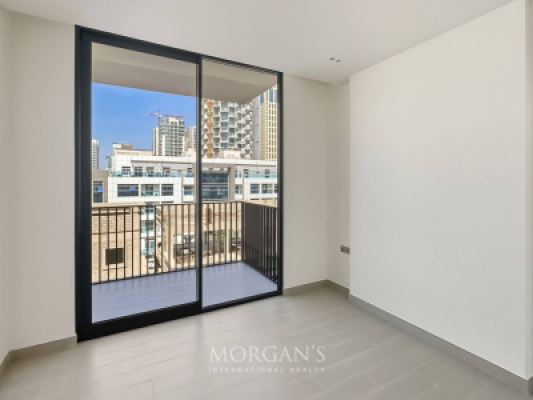 Brand New | Stunning 1 BR | Prime Location-11