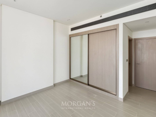 Brand New | Stunning 1 BR | Prime Location-12