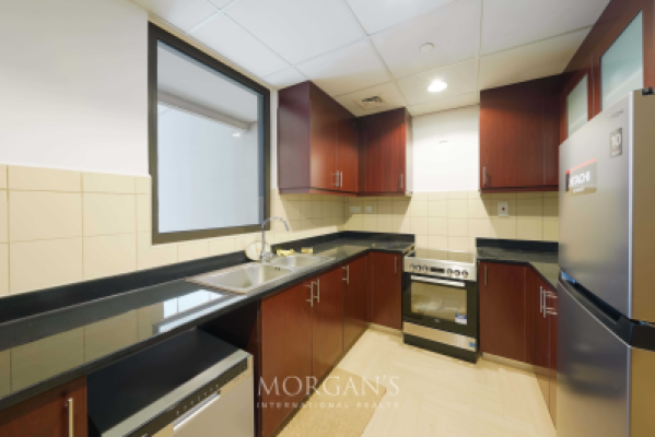 Sea View | 2 BR Furnish Unit | Prime Location-6