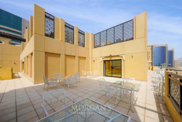 Unique Waterfront Restaurant | Dubai Creek-15