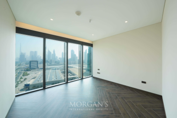 Elegant 2BR | Spacious Layout | Burj View-5