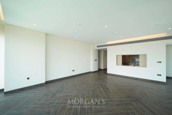 Elegant 2BR | Spacious Layout | Burj View-10