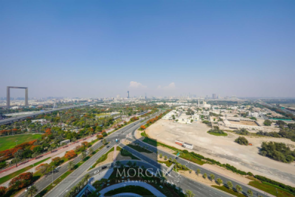 Elegant 2BR | Spacious Layout | Burj View-17