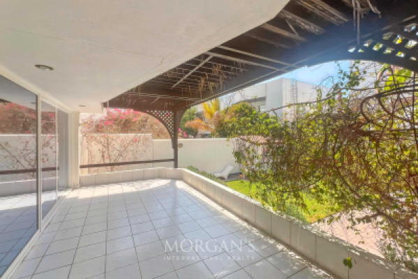 Spacious 4BR Villa | Umm Suqeim | Unfurnished-19
