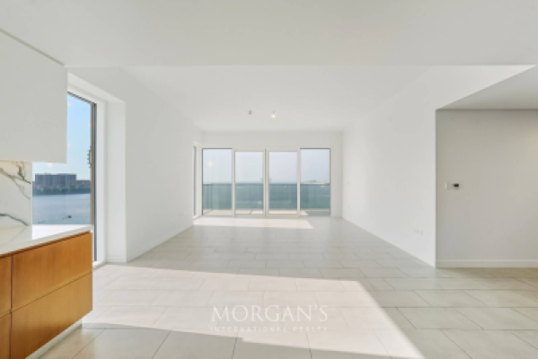 Panoramic Sea View | 2BR Unit | with Maids Room-4