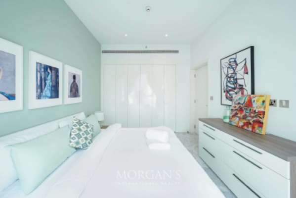 The Pad | 1BR Furnished | Stylish Canal Living-2