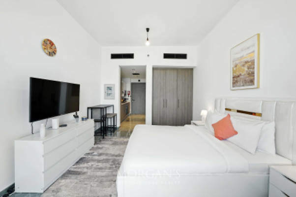 Elegant Furnished Studio |Joya Blanca| Bright Unit-4