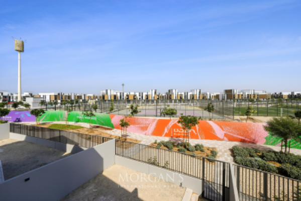 Spacious Townhouse | 3 BR + Maids | Unfurnished -22