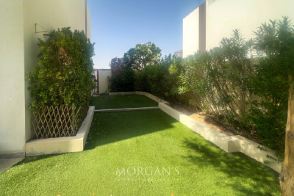 Furnished 3BR | Private Garden | Urbana-12
