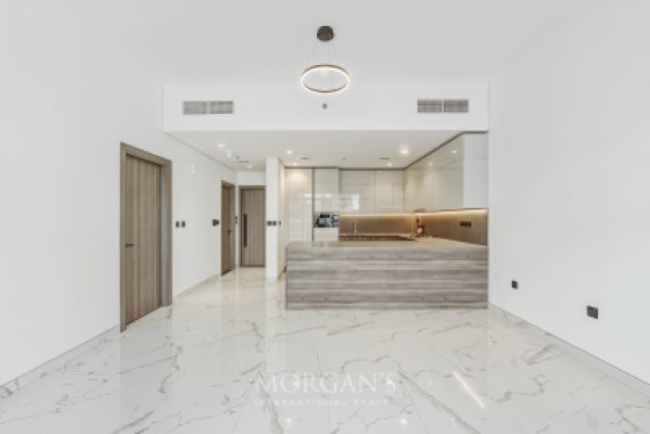 Royal Regency | High Floor | Burj and Canal View-3