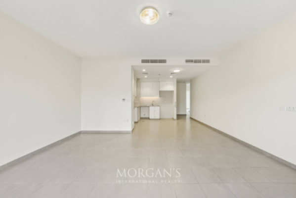 3BR Unfurnished Villa | Private Garden | Urbana I-2