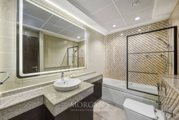 2BR Furnished | High Floor | Dubai Marina-19
