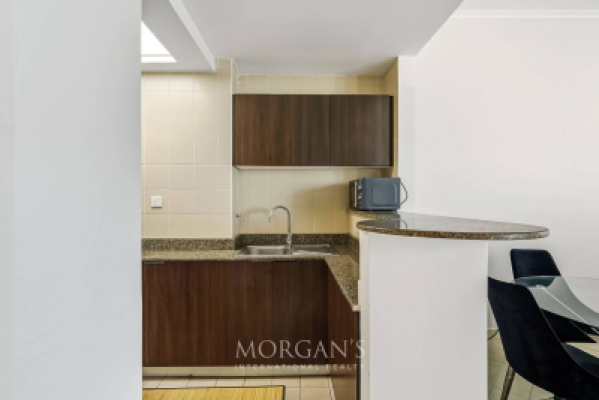 2BR Furnished | High Floor | Dubai Marina-9