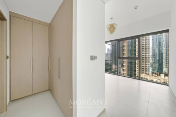Elegant 2BR | Burj Khalifa View | For Rent-5