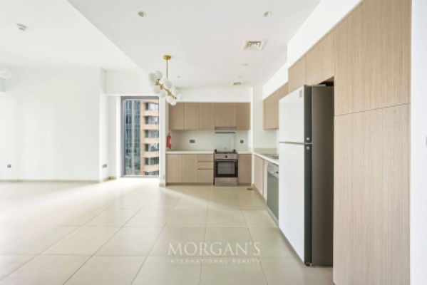Elegant 2BR | Burj Khalifa View | For Rent-9