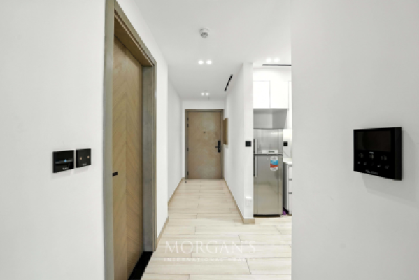 Elegant 1BR | Binghatti Nova | Contemporary Living-15