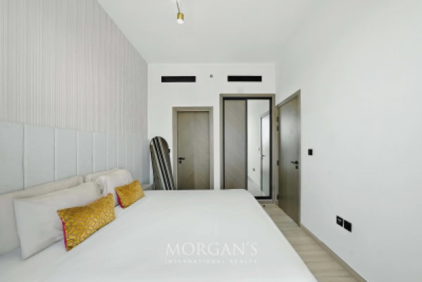 Elegant 1BR | Binghatti Nova | Contemporary Living-17