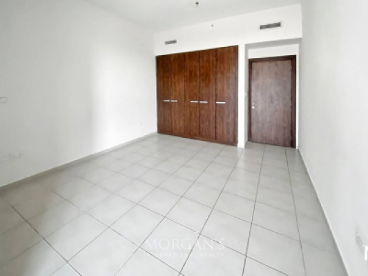 Spacious 2BR | Prime Business Bay | Unfurnished-5