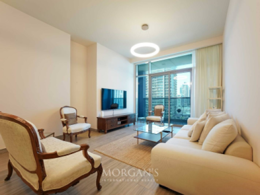 Elegant 2BR Apartment | Prime Location | Furnished-3