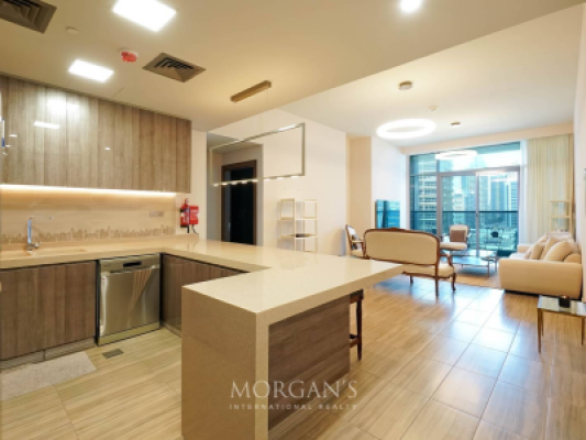Elegant 2BR Apartment | Prime Location | Furnished-6
