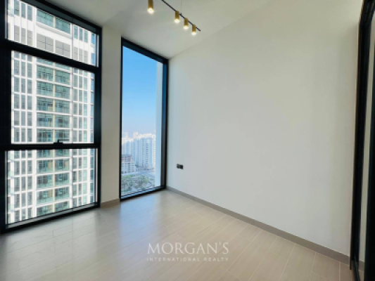 Spacious 1BR | Prime Area | Vacant Soon-4