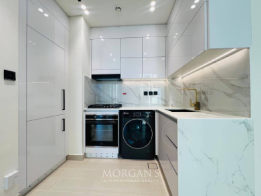 Spacious 1BR | Prime Area | Vacant Soon-7