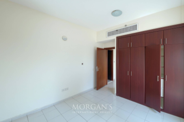 Spacious 1BR | Rented | Investor Deal-6