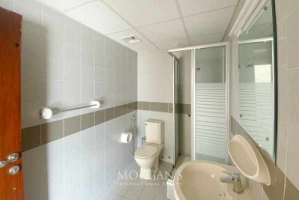 Spacious 1BR | Rented | Investor Deal-7