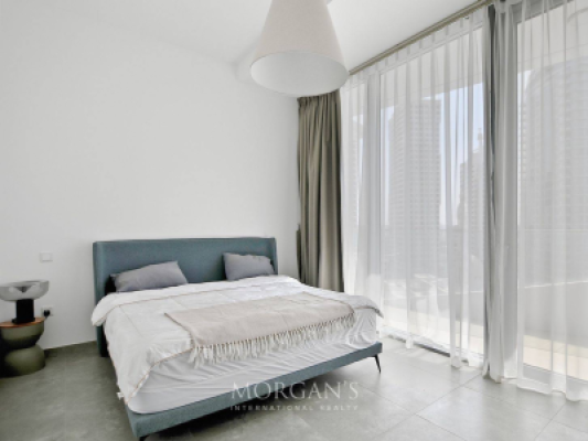 1BR Apartment | Canal View | Prime Location-6