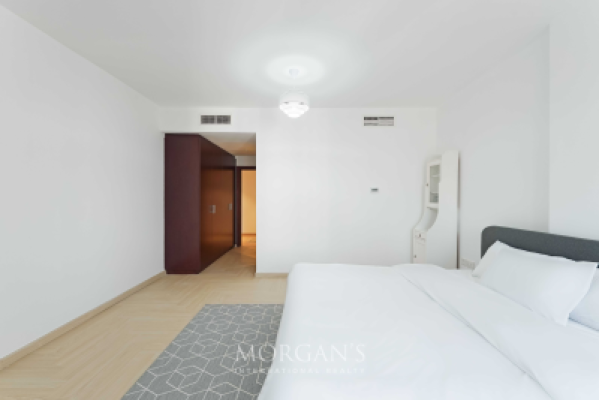 Fully Furnished | Upgraded | Prime Location-11