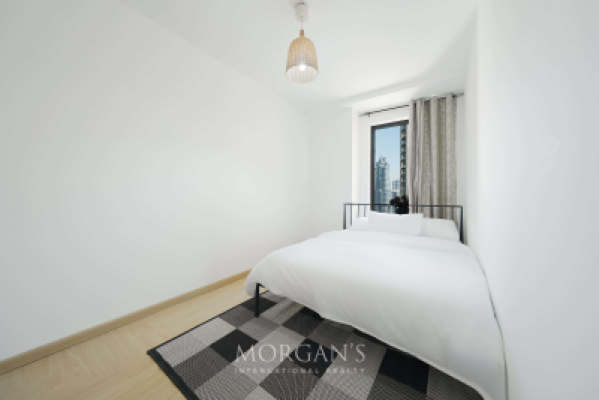 Fully Furnished | Upgraded | Prime Location-12