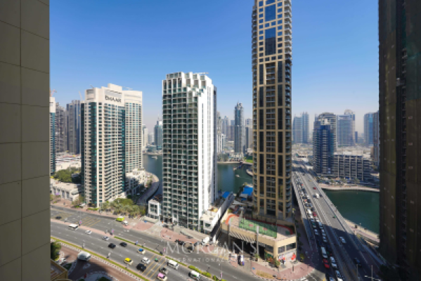 Fully Furnished | Upgraded | Prime Location-19