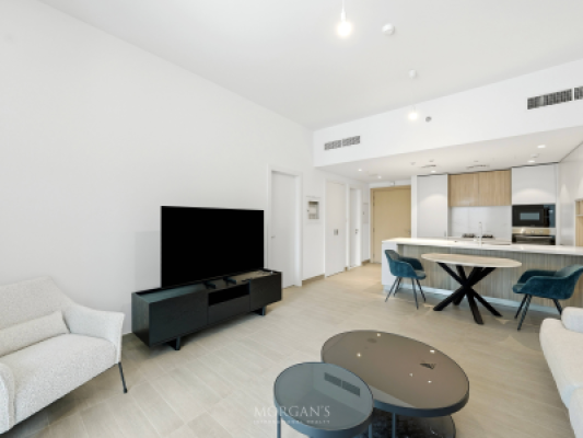 Elegant Furnished 1BR | Kensington Waters-5