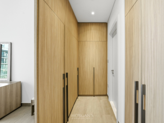Elegant Furnished 1BR | Kensington Waters-18