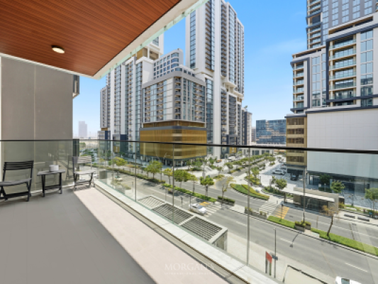 Elegant Furnished 1BR | Kensington Waters-24