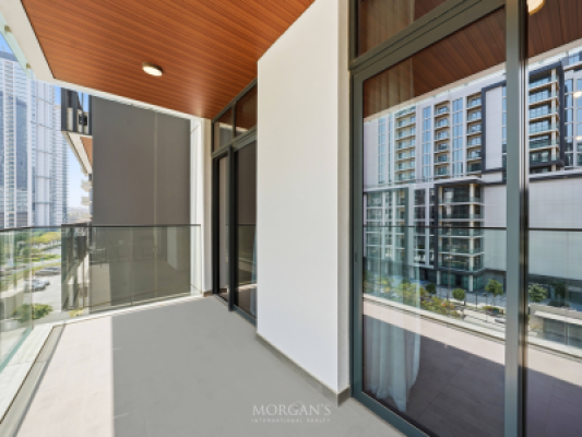 Elegant Furnished 1BR | Kensington Waters-23