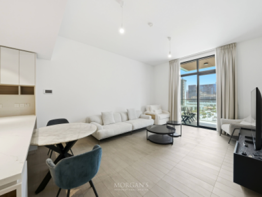 Elegant Furnished 1BR | Kensington Waters-4