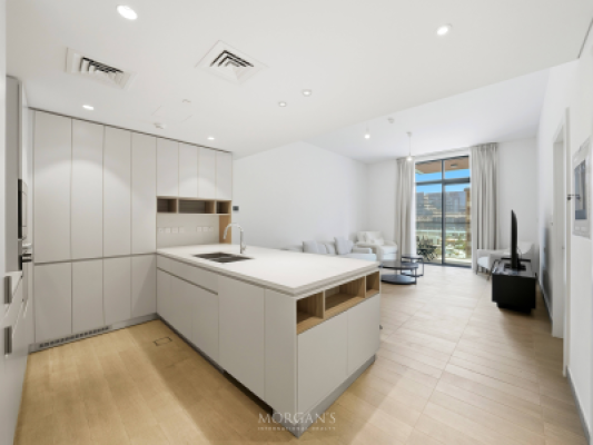 Elegant Furnished 1BR | Kensington Waters-9