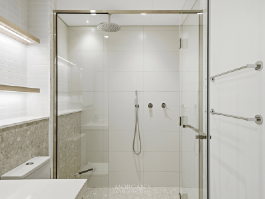 Elegant Furnished 1BR | Kensington Waters-21