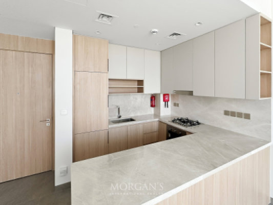 Spacious 1BR | Modern | Ready to Move In-4