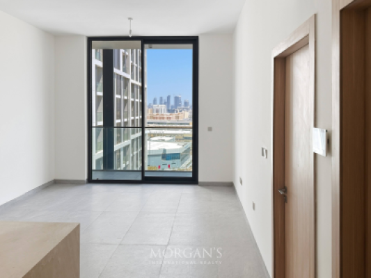 Spacious 1BR | Modern | Ready to Move In-8