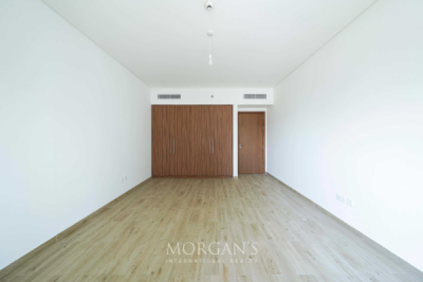 BRAND NEW | PRIME LOCATION | VACANT-4