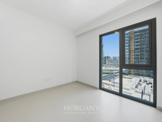 Modern 1BR | Vacant | Hills Park-4