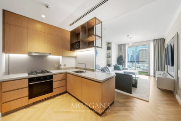 Luxury 2BR Apartment | Burj View | Furnished -10