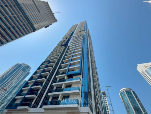 Elegant 2BR Apartment | Prime Location | Furnished-21