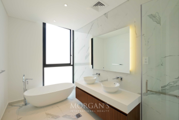 VACANT NOW  |  ONE OF 8  |  BRAND NEW-22