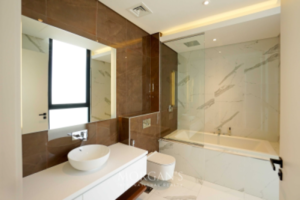 VACANT NOW  |  ONE OF 8  |  BRAND NEW-21