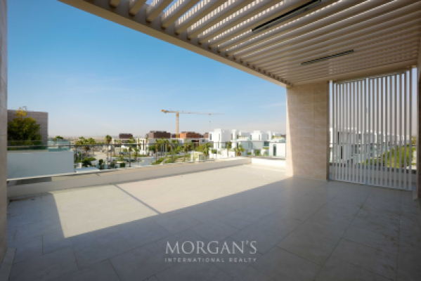 VACANT NOW  |  ONE OF 8  |  BRAND NEW-24