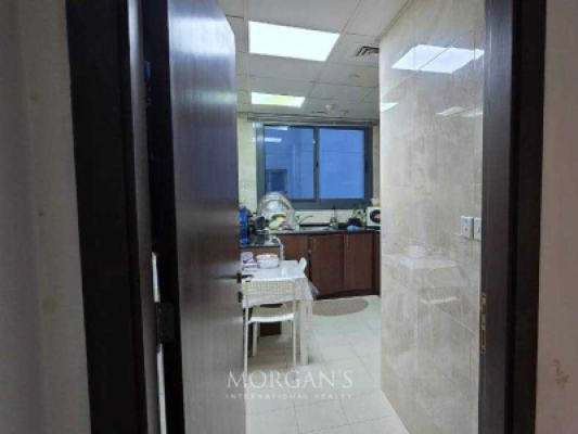 1 BR Unit | Best Layout | Closed Kitchen-8